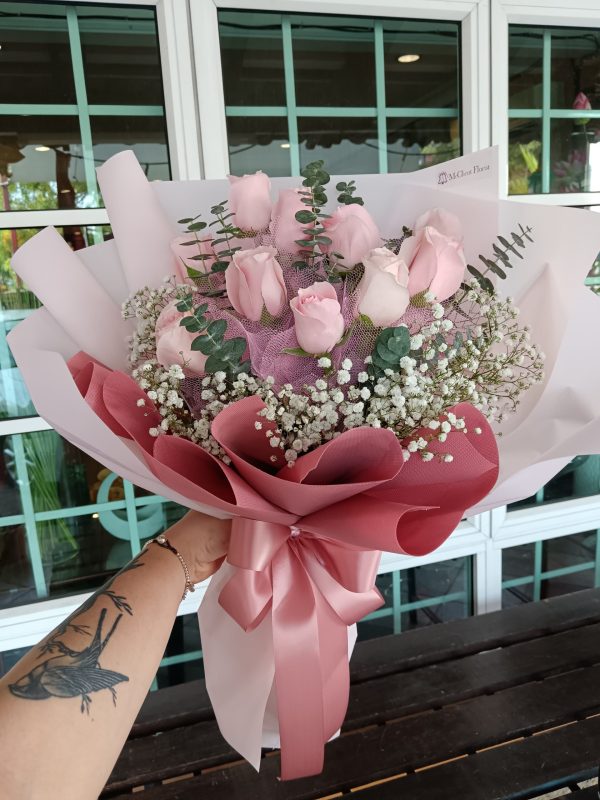 10 Pink Roses