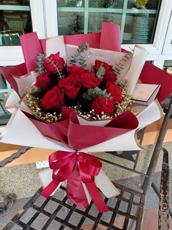 10 Red Roses - Image 2